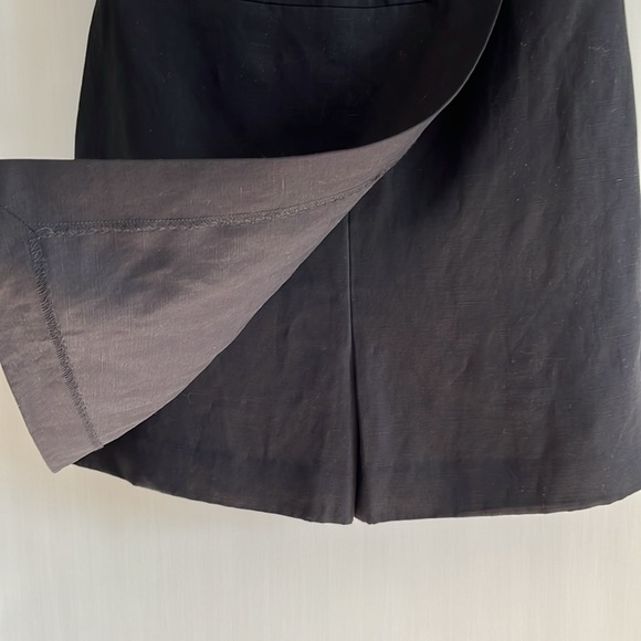 EUC Club Monaco linen blend black sleeveless romper with wrap skirt overlay - Picture 4 of 12